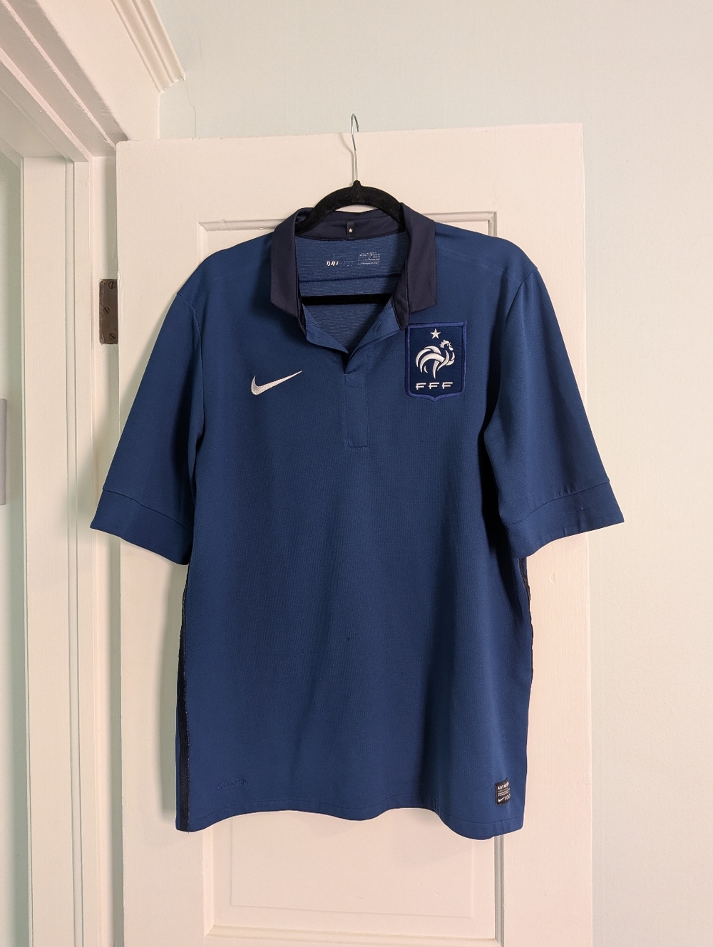 Nike France Home 2011/2012 soccer Jersey Size Large